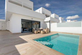 CasaBlanca- Private Heated Pool